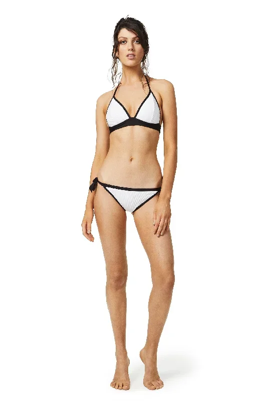 Booster tri bikini top