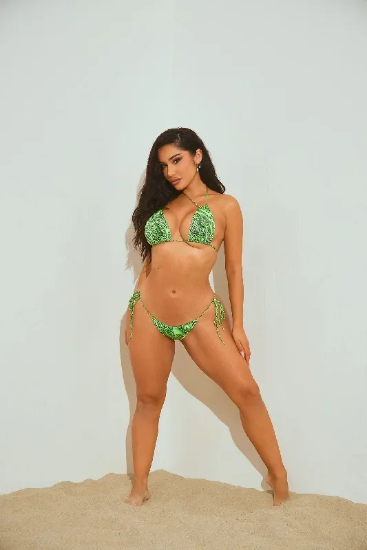 drinks-on-you-3-piece-bikini-set-green-combo